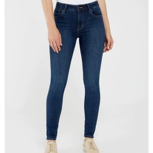 NWT New with tags Levi's high rise dark indigo skinny jeans 721